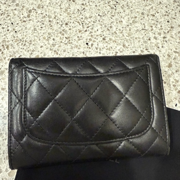 Chanel Compact Wallet - Picture 4 of 8